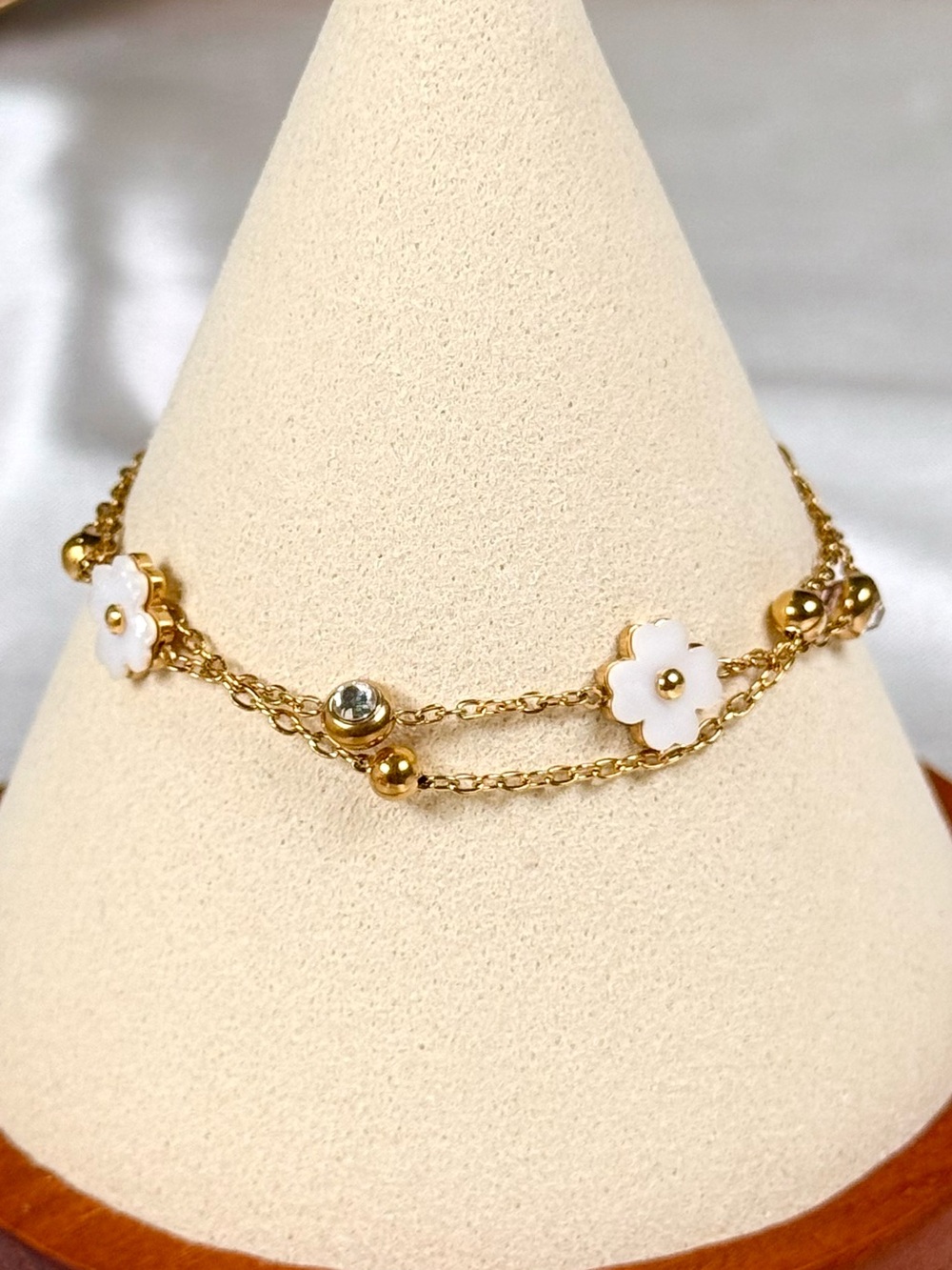 #181 18K Gold Plated Four-Leaf Flower & Natural Shell Stainless Steel Bracelet